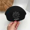 Berets Japonês versão coreana do outono e inverno preto lã boina pintor chapéu pérola diamante brilhante senhora aeromoça chapéu feminino 231027