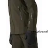 デザイナーarcterys jackets本物のアークレディースコートArcheopteryx arcterys Charger Coat Coat Ravenna LTシリーズ軽量風力スキースーツフード付きグリーンHBD6