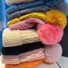 BeanieSkull Caps Frauen Hut Hohe Qualität Hinzufügen Pelz Gefüttert Pompoms Winter Stilvolle Wolle Beanie Hüte Für Warme Dicke Streetwear gestrickte Kappe 231027