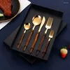 Servis uppsättningar bambu enkel gaffel stekkniv glänsande rostfritt sked hem tabellware western handtag ståluppsättning