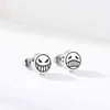 Anime One Piece Cosplay Props smycken Tillbehör Karaktär Portgas D Ace Stud Happy Achapy Face Titanium Steel Earrings245L