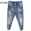Calças masculinas rasgadas de harém, azul claro, elásticas, comprimento do tornozelo, desgastadas, roupas jeans de hip hop