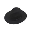 Ampla borda chapéus balde homens e mulheres cor sólida britânica retro tendência bowler chapéu com pequena fivela de couro tweed jazz feltro 231027