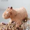 Bichos de pelúcia 18-30cm Capivara Simulação de pelúcia Capibara Anime Brinquedo fofo Bichos de pelúcia Boneca macia para crianças presente de aniversário enviando adesivoL231027