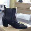 Luxury Men Dress Boots Designer Boot Black Leather Thick Heels Ankle Boot Pointed Toe Heels Booties Embroidery Style Party Shoes With Box NO487