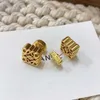 Boucles d'oreilles de créateurs Loewe Bijoux de luxe Accessoires de luxe Petit vent parfumé Boucles d'oreilles uniques Design en métal exquis Boucles d'oreilles de haute qualité Bijoux Cadeau de Noël