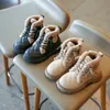 Laarzen Winter Leren kinderlaarzen Jongens Britse stijl Korte laarzen Meisjesmode Kanten ontwerp Prinseslaarzen Baby Zachte warme winterschoenen 231027