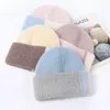 BeanieSkull Caps Mélange Couleur Femmes Chapeau D'hiver Assorti De Fourrure De Lapin Bonnets Cachemire Femelle Chaud Skullies Cap Cadeau En Gros 231027