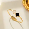 Bangle Klassieke witte schelp Four Clover roestvrijstalen armband voor dames verjaardagscadeau 231027