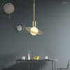 Lâmpadas pendentes Criativo Única Cabeça LED Pequeno Candelabro Personalidade Moderno Minimalista Quarto Lâmpada de Cabeceira Nordic Vidro Sala de Jantar