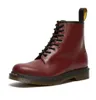 2023 DR MARTINS BUOTS DOC MARTENS Designer Bot Martin Men Luksusowe trampki Triple Białe Białe Klasyczne kostki Krótkie botki zimowe śnieg ciepłe buty na zewnątrz