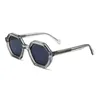 Solglasögon 2023 Vintage Small Frame Oregelbunden polygon Kvinnlig trend Fashion Glasses Multi-Color Men Eyewear