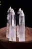 Torre di cristallo bianco grezzo Ornamento artistico Bacchette curative minerali Reiki Pietra energetica naturale a sei lati Capacità pilastri di quarzo4860563