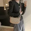 Çantalar mağaza çıkışı bir omuz çok yönlü yeni sonbahar ve kış pu büyük kapasite vintage ekose crossbody giyim-dirençli modaya uygun kadın çantası