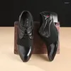 Chaussures habillées formelles pour hommes italiens de luxe mariage hommes bout pointu mâle en cuir Oxford à lacets chaussure de fête