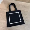 Fashion Classics Black Canvas Storage Bags One Schouder Handtas Travel en zakenreizen Studententassen Populaire items in Europese en Amerikaanse landen