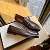 Luxuriöse italienische Herren-Kleiderschuhe, Leder-Mokassins, braun-schwarze Herren-Designer-Loafer-Schuhe, klassische, hochwertige Herren-Hochzeitsbüro-formelle Schuhe