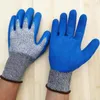 Sporthandskar Spring utomhus klättring Vandring Hunting Defense Cutting Glove Puncture Proof Non-Slip slitstemande säkerhet Taktisk Mitten