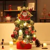 Overige evenementen Feestartikelen 304560cm Mini Kerstboom Desktop Met Verlichting Gouden Rode Kerstboom Ornament Jaar Thuis Feest Windows Decorativ 231027