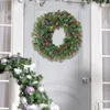Dekoracje świąteczne wieniec przednie drzwi wiszą