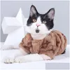 Köpek Giyim Kalitesi Pet Giyim Süt Köpek giysileri Kedi Sonbahar ve Kış Küçük Köpek Teddy Köpekler Evcil Hayvanlar Peluş Palto Toptan Damla Teslimat Dhljn