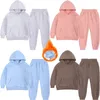 Kledingsets Kids Tales 2 stuks Warm trainingspak voor jongens Kledingset Pullover SweatshirtsBroekkleding voor kinderen Outfits Jonge kinderen pak 231027