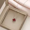 Colar de grama de quatro folhas banhado a ouro 18K Van Cleef de alta versão | Corrente pendente Lucky Fritillaria