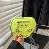 حقائب المساء 2023 جديدة فريدة من نوعها سلسلة التصميم Crossbody متعدد الاستخدامات قاطرة الحب حقيبة صغيرة