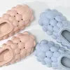 Sandaal Katoenen Slippers Voor Binnen Schattige Litchies Bubbels Waterdicht Winter Warme Schoenen Zachte EVA Dikke Zool Koppels Home Street Slides 231027