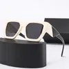 Nouvelles lunettes de soleil de créateur Lunettes de soleil carrées de luxe de haute qualité portent des lunettes de mode de célébrité en ligne confortables modèle 8923 8993 8997