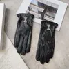 Gants en peau de mouton pour femmes, mitaines en peluche avec lettres strass, gants de luxe en cuir noir, pour vacances en plein air, conduite, Ski