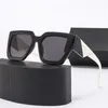 Nouvelles lunettes de soleil de créateur Lunettes de soleil carrées de luxe de haute qualité portent des lunettes de mode de célébrité en ligne confortables modèle 8923 8993 8997