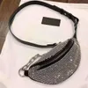 Kvinnor Attica Rhinestone midjepåsar Mini Fanny Pack Zip Compartment Designer Lady Crystal Glass Justerbar cykelkedja Rem Bag181n