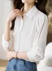 Kvinnors blusar Qoerlin Hollow Out Long Sleeve White Shirts Women Spring Fall 2024 Turn-Down Collar Button Up Tops Blus Office Ladies