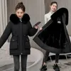 Parka à la mode féminine Long manteau de laine Parkas 2023 Veste hivernale mince avec collier de neige chaude vêtements rembourrés 231027