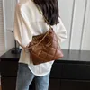 Bags Store Outlet This popular foreign style small for women 2023 new designer versatile chain tote letter crossbody bag