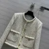 Women's Jackets designer AW60728 Small Fragrant Style Temperament Celebrity Gentle Little Man Gradual Contrast Color Slim Knitted Cardigan Short Coat H1C5