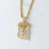 Passer le testeur Sier / 10k Solid Gold Mens Diamond Jesus Piece Moissanite Iced Pendant pour le collier