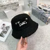 Tasarımcı Yün Beyzbol Balıkçı Şapkası Erkekler Kadın Kova Şapkaları Sonbahar ve Kış Sıcak Ördek Kapağı Tipi Nakış Kaputu Önleme Açık
