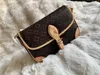 Designer-Umhängetasche, Handtasche, Luxus-Umhängetasche aus Leder, Vintage-Diane-Baguette mit geprägter Schriftfarbe