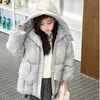 Le manteau vers le bas s épaississant pour les vestes à capuchon de filles gardez les vêtements de longueur moyenne chaude fille fille deux fausses pièces enfants 231027