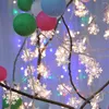 Strings Xmas Snowflake Light LED Ciąg Garland 2023 Dekoracja Bożego Narodzenia Navidad Rok 2024 Dekorowanie Świąteczne wróżki światło do pokoju