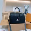 10A Borsa stilista di lusso Borsa a cuscino classica da donna Custodia in pelle Materiale Stile unico Elegante Chiave bassa Pratica Borsa a tracolla portatile versatile M46575