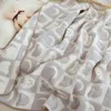 Filtar Portable Cotton Baby Filt spädbarn Autumn Winter Throw Cartoon Print Bedding Sheet Versatile Nursery Essential