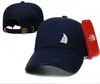 Designer de luxo North Brand Face Four Season Versátil Chapéu de Beisebol Masculino e Feminino Todo Algodão Pato Tongue Cap Chapéu Branco Moda Marca Graffiti Caps A22