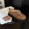 Zimowe futra wewnętrzne kapcie Uggsity House Pełna futrzana puszysta pluszowa platforma Flats Obcas Non Slip Luksusowy projektant Ceremonia otwarcia Tasman Australia Ladies Buty Buty