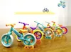 Jouets de décompression de véhicule équilibré assemblable Mini vélo radis jouets pour enfants modèle statique accessoires décoratifs jouets décoratifs