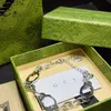 Cadena de lujo 925 Pulsera de letras chapada en plata Nuevo estilo para mujer Joyería de acero inoxidable de alta calidad Incoloro Navidad Chica Familia Amor Regalo V47H