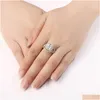 Обручальные кольца She 925 Sterling Sier Halo Цвет желтого золота Обручальное кольцо Обручальное кольцо Свадебный комплект для женщин 1 8Ct Огранка подушка Aaaaa C Otifl