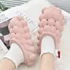 Sandaal Katoenen Slippers Voor Binnen Schattige Litchies Bubbels Waterdicht Winter Warme Schoenen Zachte EVA Dikke Zool Koppels Home Street Slides 231027